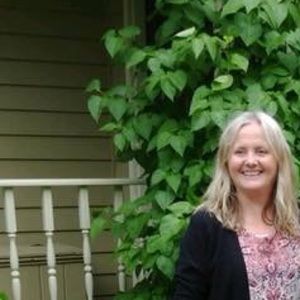 Meet your Posher, Lyn